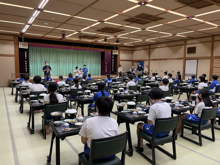 5a966fe7a58f4286a176805557147f6f